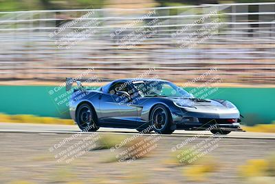 media/Oct-18-2025-Extreme Speed (Sat) [[d6d7e1fef1]]/Group 4 Orange/Session 3 (Turn 1)/